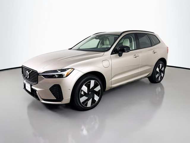 2025 Volvo Xc60 Plug-In Hybrid T8 Plus