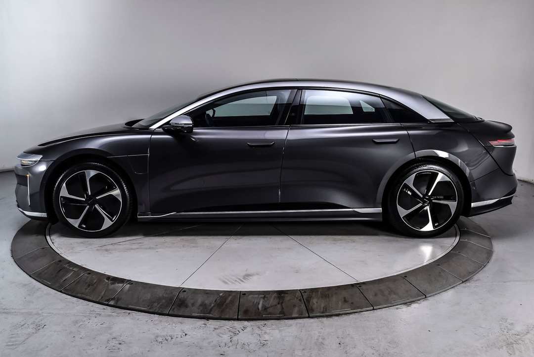 2023 Lucid Air Grand Touring - Image 3