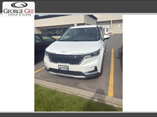 2024 Kia Carnival EX