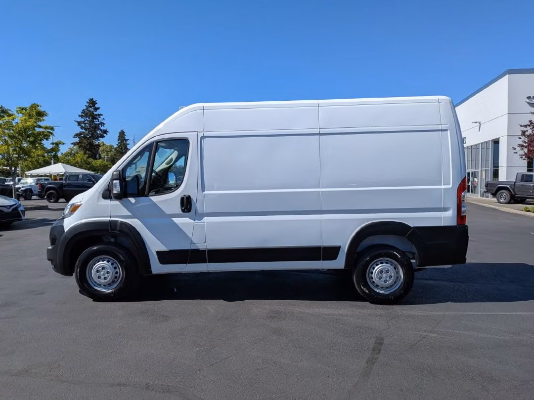 2026 Ram Promaster 2500 High Roof - Image 3