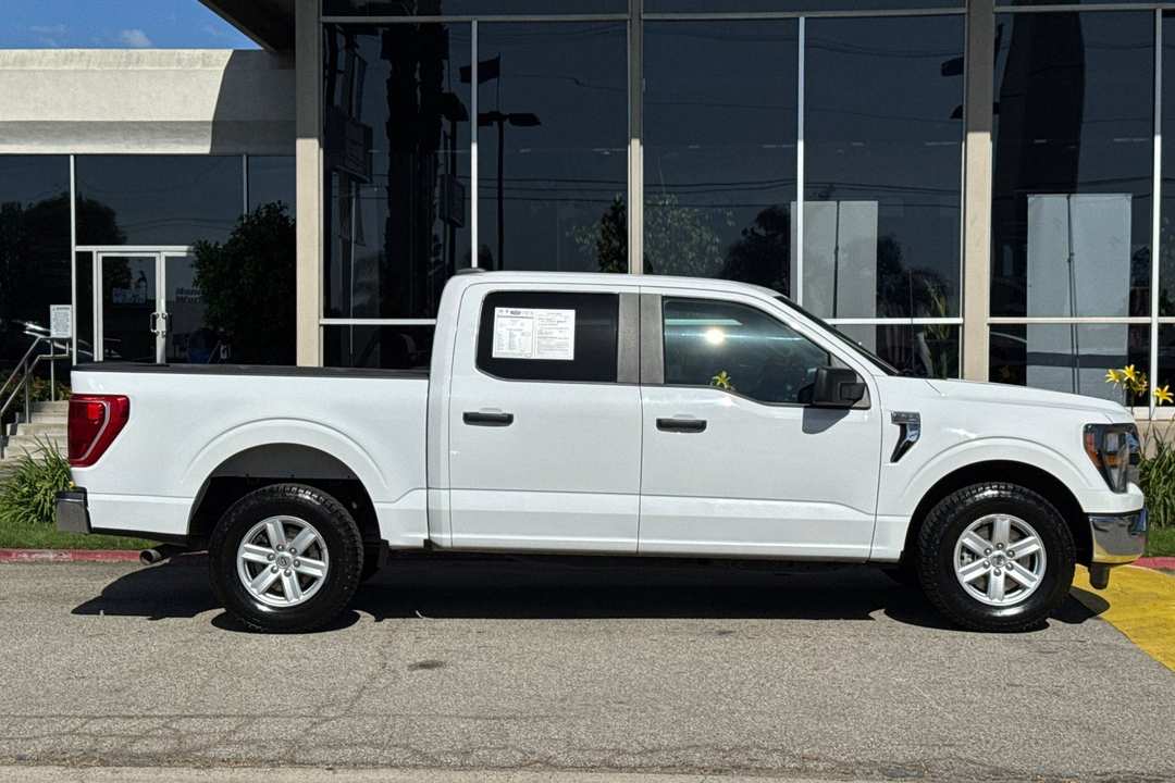2023 Ford F-150 XLT - Image 3