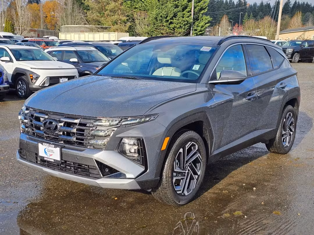 2026 Hyundai Tucson Hybrid Limited - Image 3