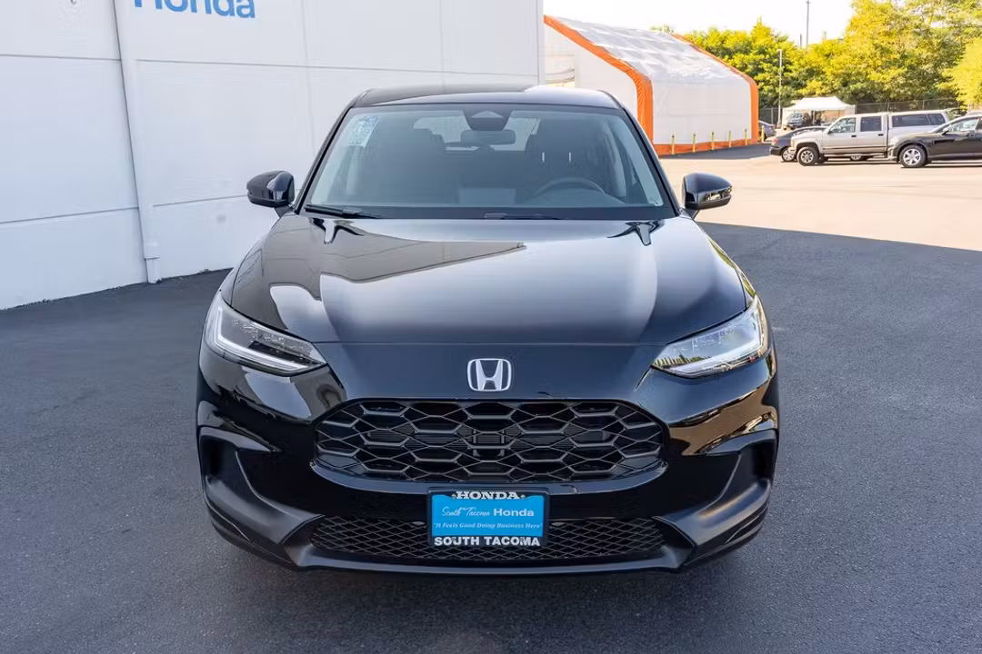 2027 Honda HR-V LX - Image 3