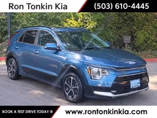 2023 Kia Niro SX