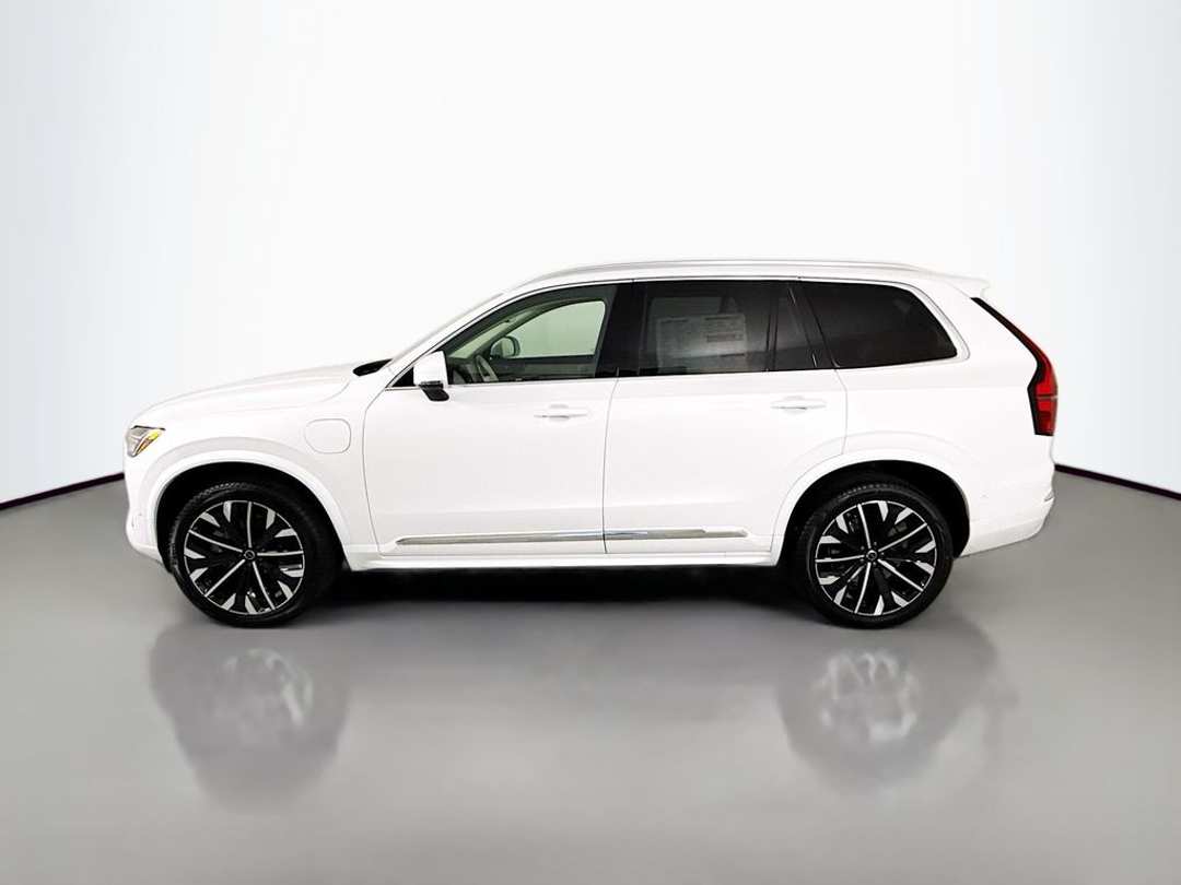 2026 Volvo Xc90 Plug-In Hybrid T8 Ultra - Image 2