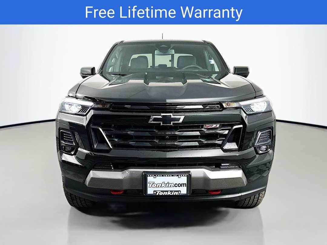 2026 Chevrolet Colorado Z71 - Image 2