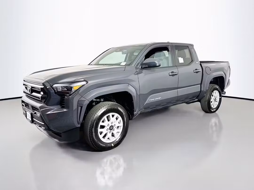 2026 Toyota Tacoma SR5 - Image 3