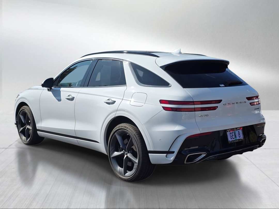 2026 Genesis Gv70 3.5T Sport Prestige - Image 3