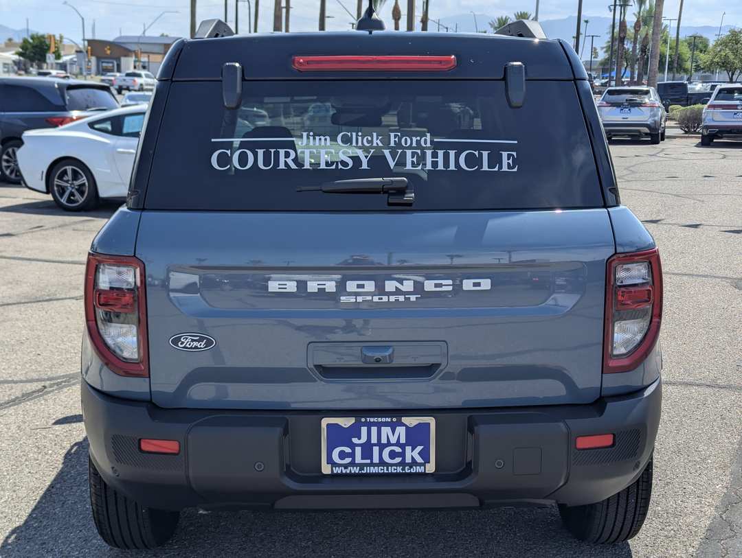 2026 Ford Bronco Sport Outer Banks - Image 3