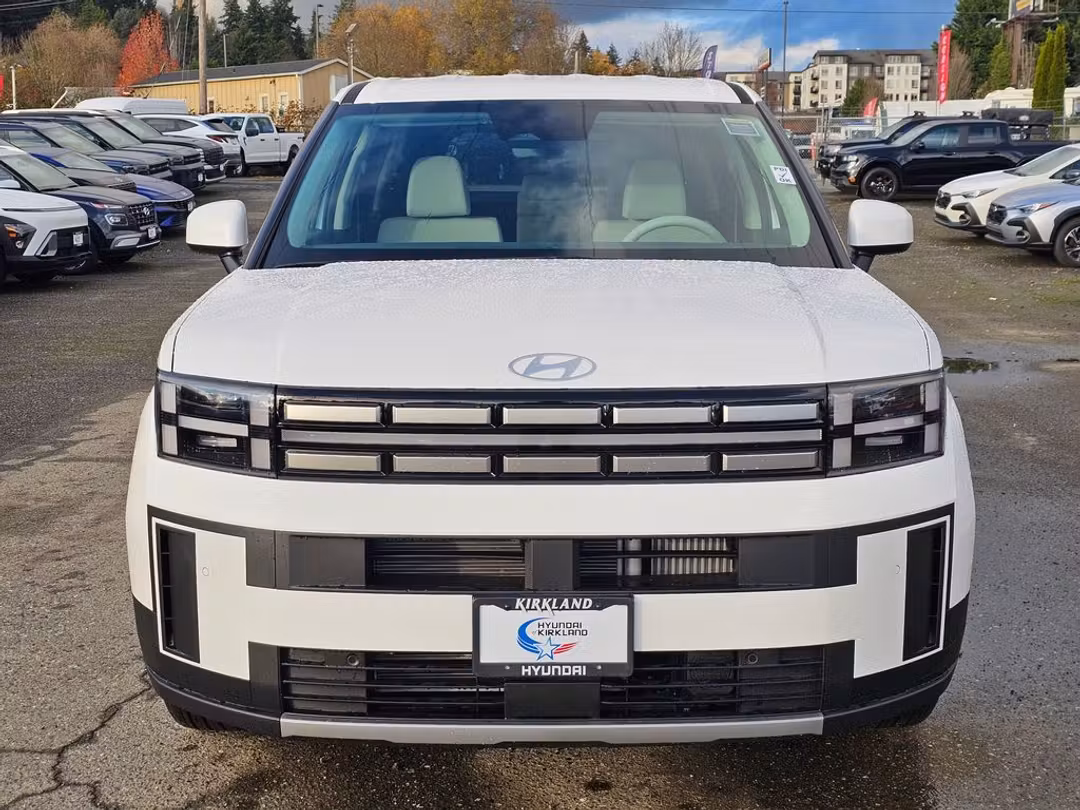 2026 Hyundai Santa Fe Hybrid SE - Image 2