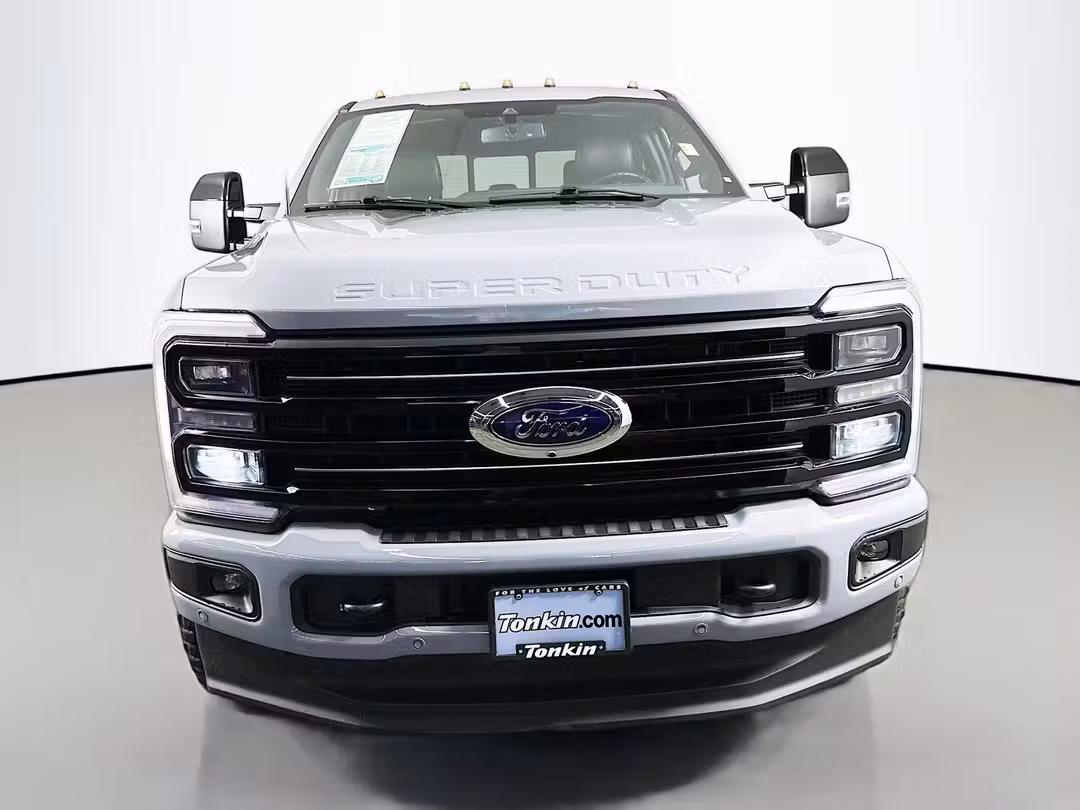 2025 Ford F-350Sd Platinum - Image 2