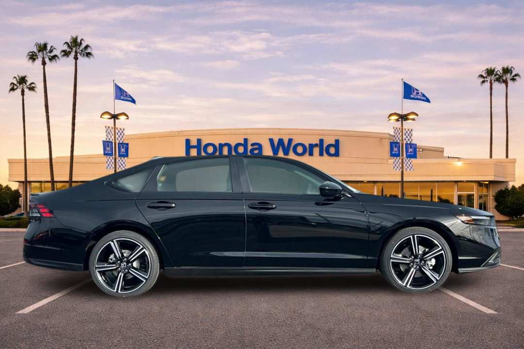 2026 Honda Accord Hybrid Sport - Image 3