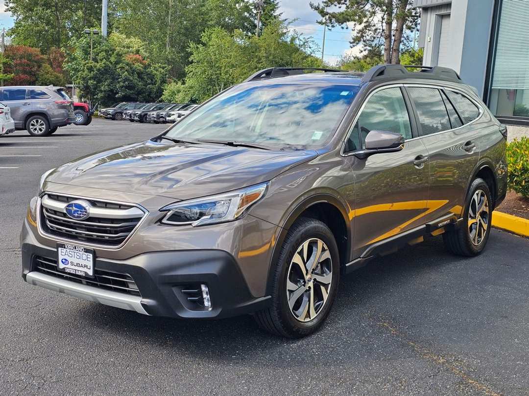 2022 Subaru Outback Limited - Image 3