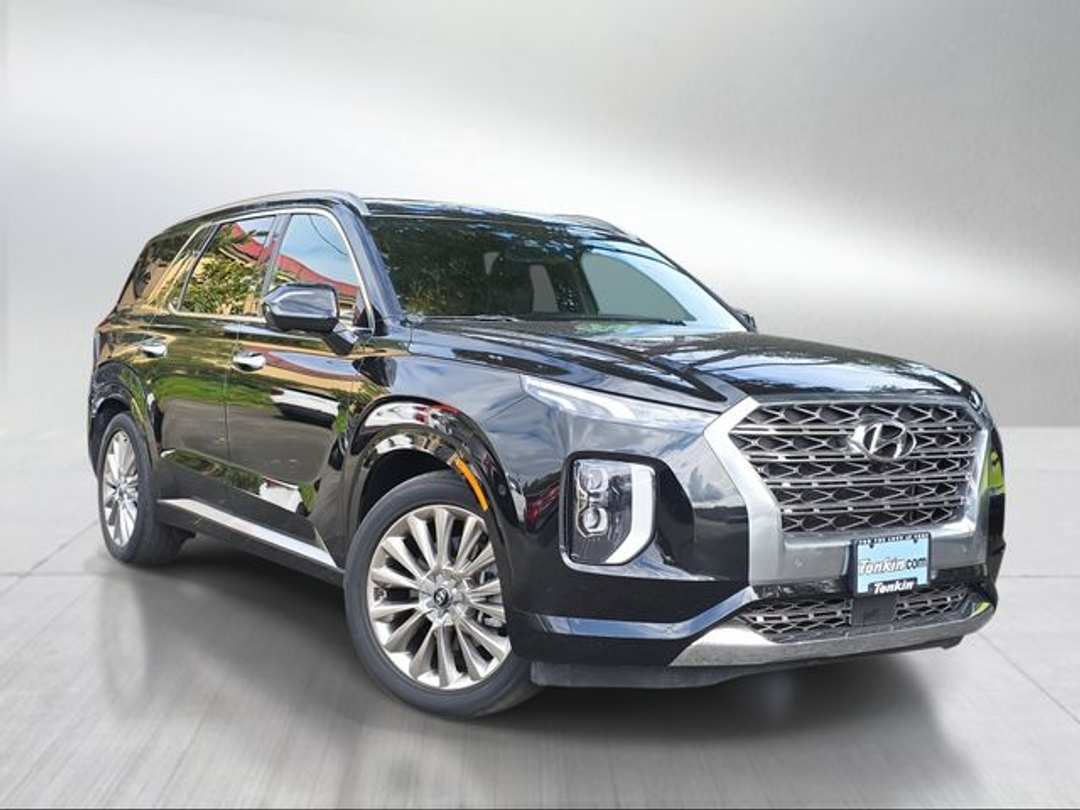 2020 Hyundai Palisade Limited - Image 2