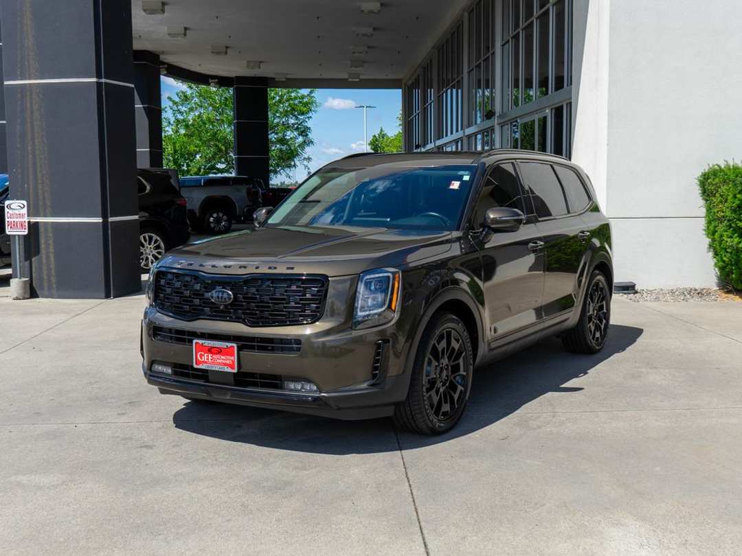 2021 Kia Telluride SX - Image 3