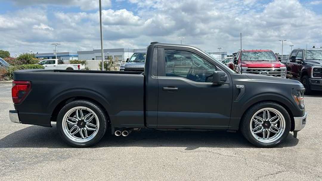 2026 Ford F-150 XL - Image 2