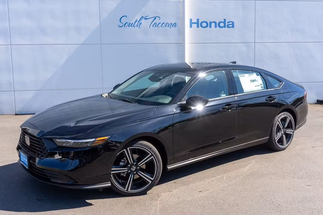2026 Honda Accord Hybrid Sport - Image 2