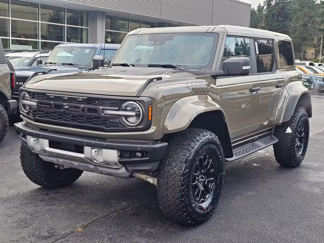 2026 Ford Bronco Raptor - Image 3