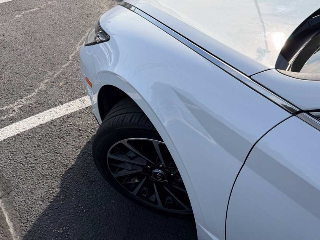 2021 Hyundai Sonata Limited - Image 3