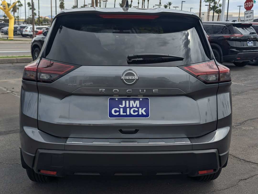 2026 Nissan Rogue SV - Image 3