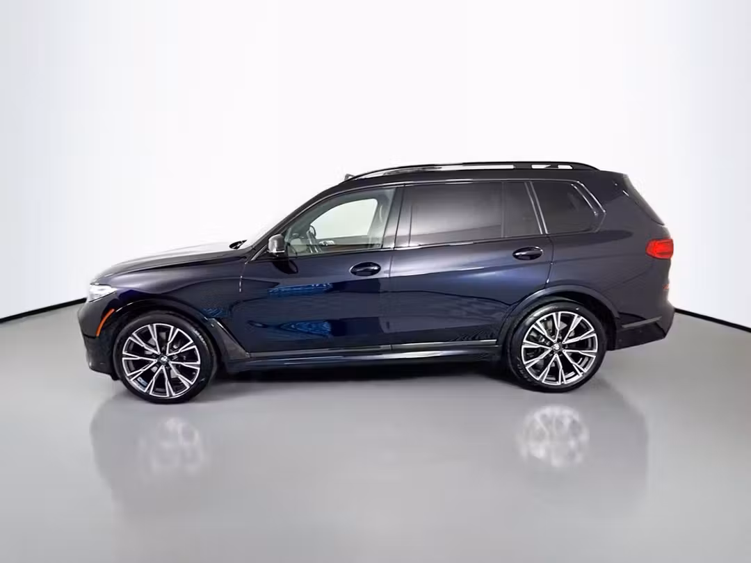2021 BMW X7 M50i - Image 2