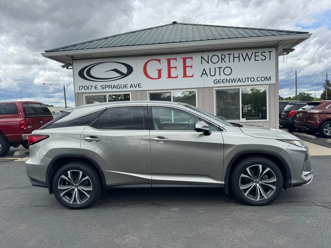2022 Lexus RX 350 - Image 2