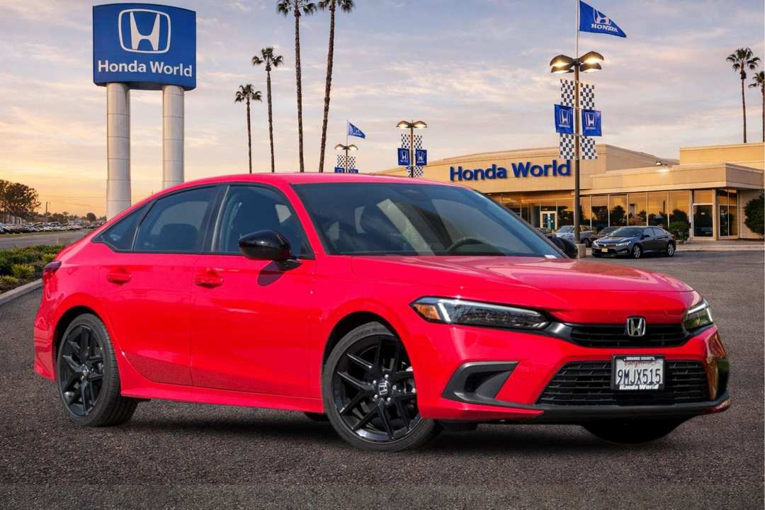 2024 Honda Civic Sport - Image 2