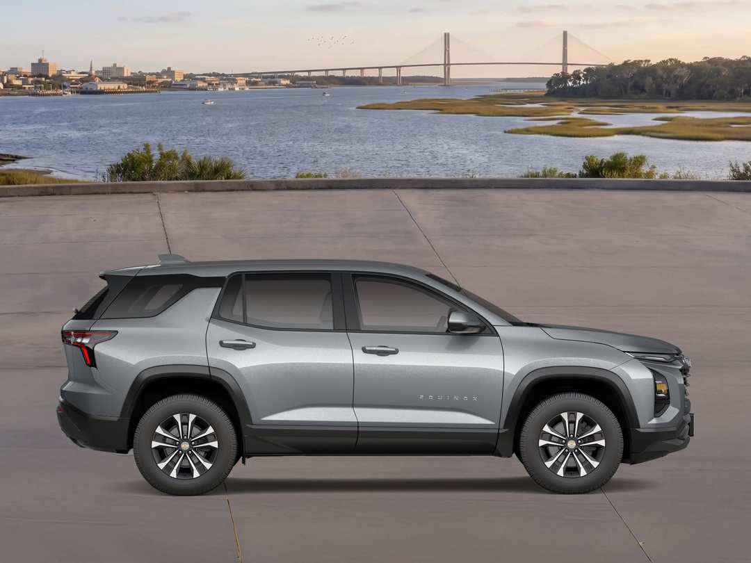 2027 Chevrolet Equinox LT - Image 3