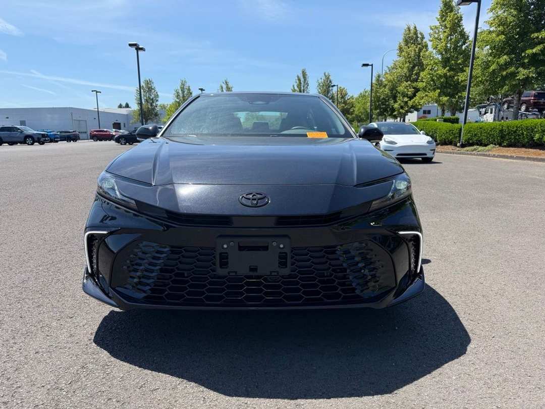 2026 Toyota Camry SE Nightshade - Image 2