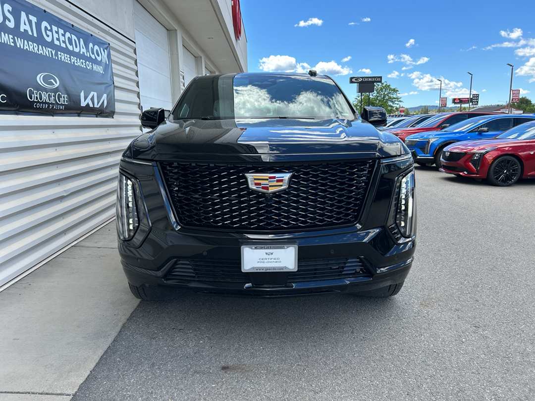 2026 Cadillac Escalade Esv Platinum Sport - Image 2