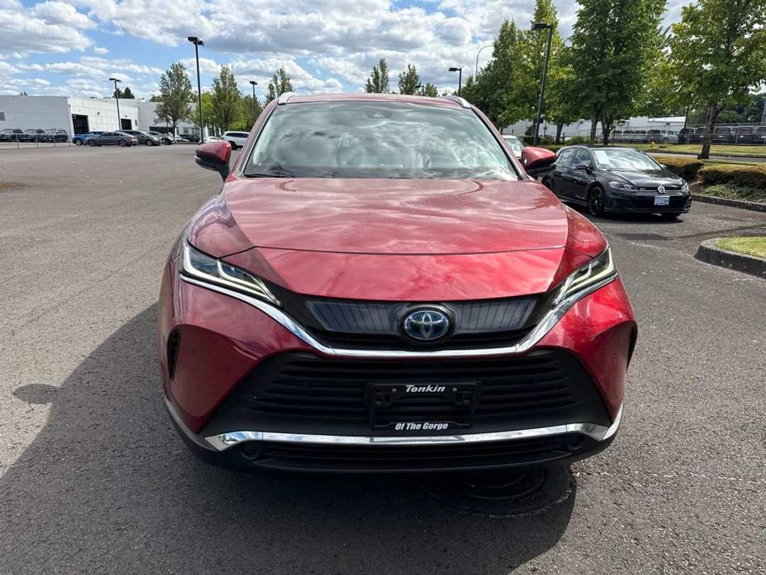 2021 Toyota Venza XLE - Image 2