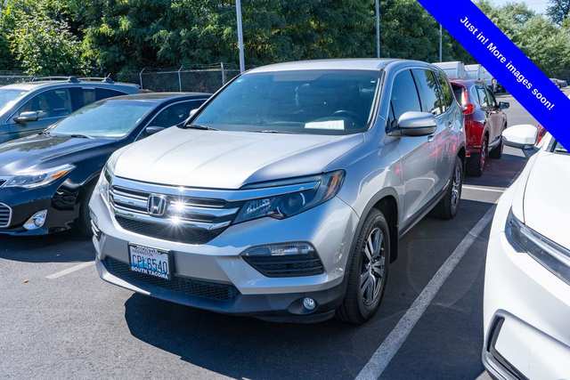 2017 Honda Pilot EX