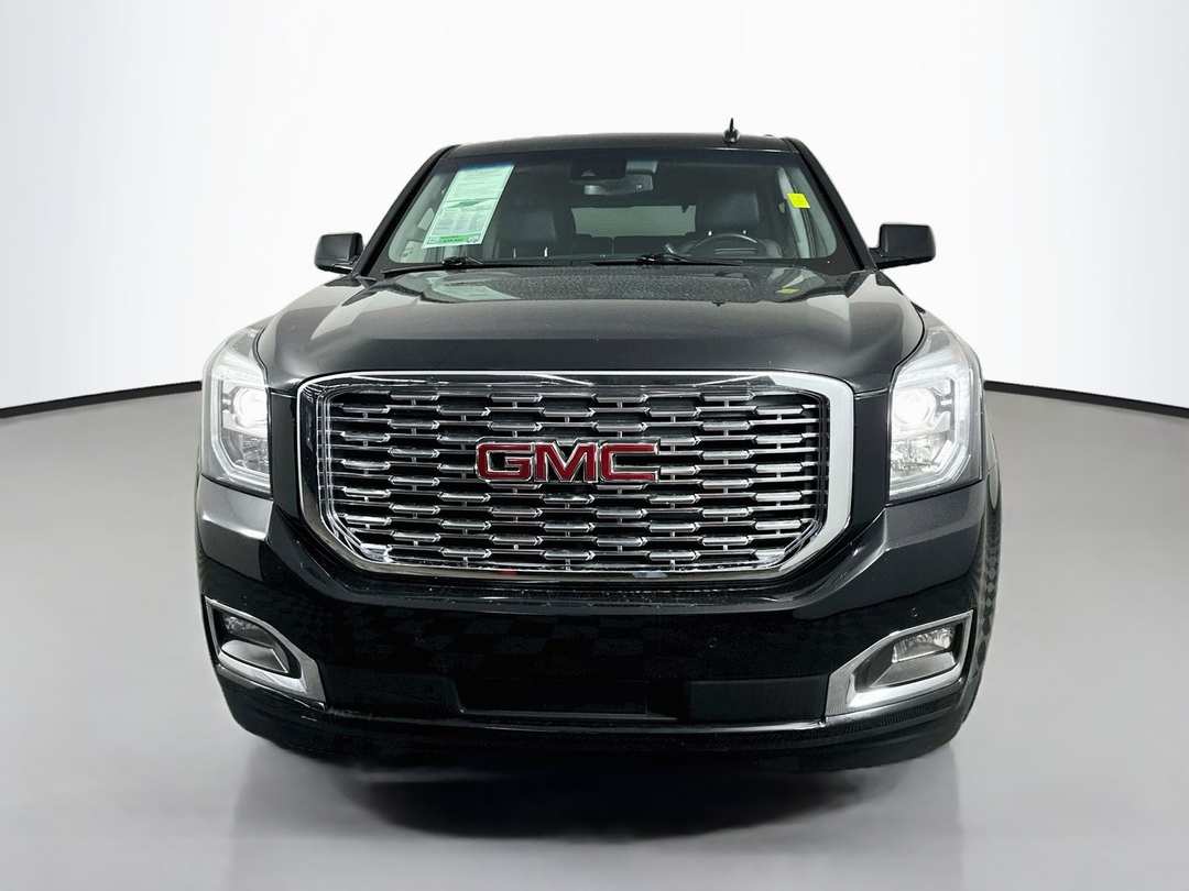 2018 GMC Yukon Denali - Image 2