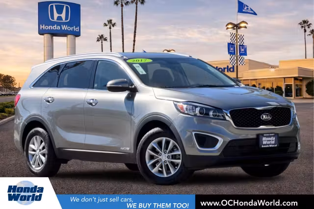 2017 Kia Sorento LX
