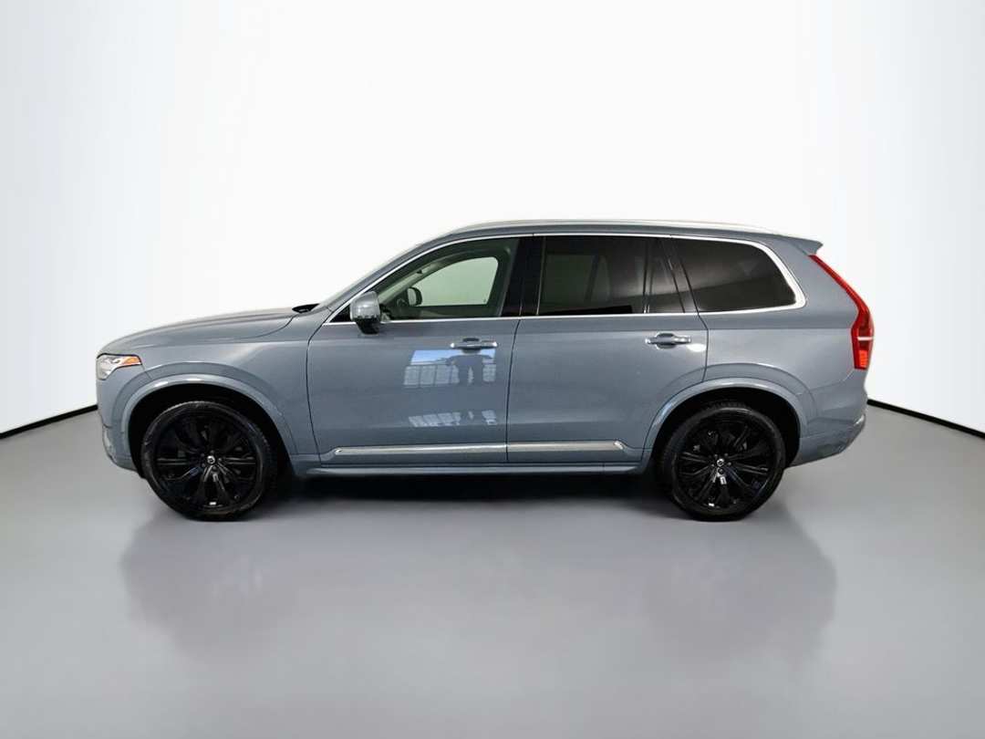 2022 Volvo Xc90 T6 Inscription - Image 2
