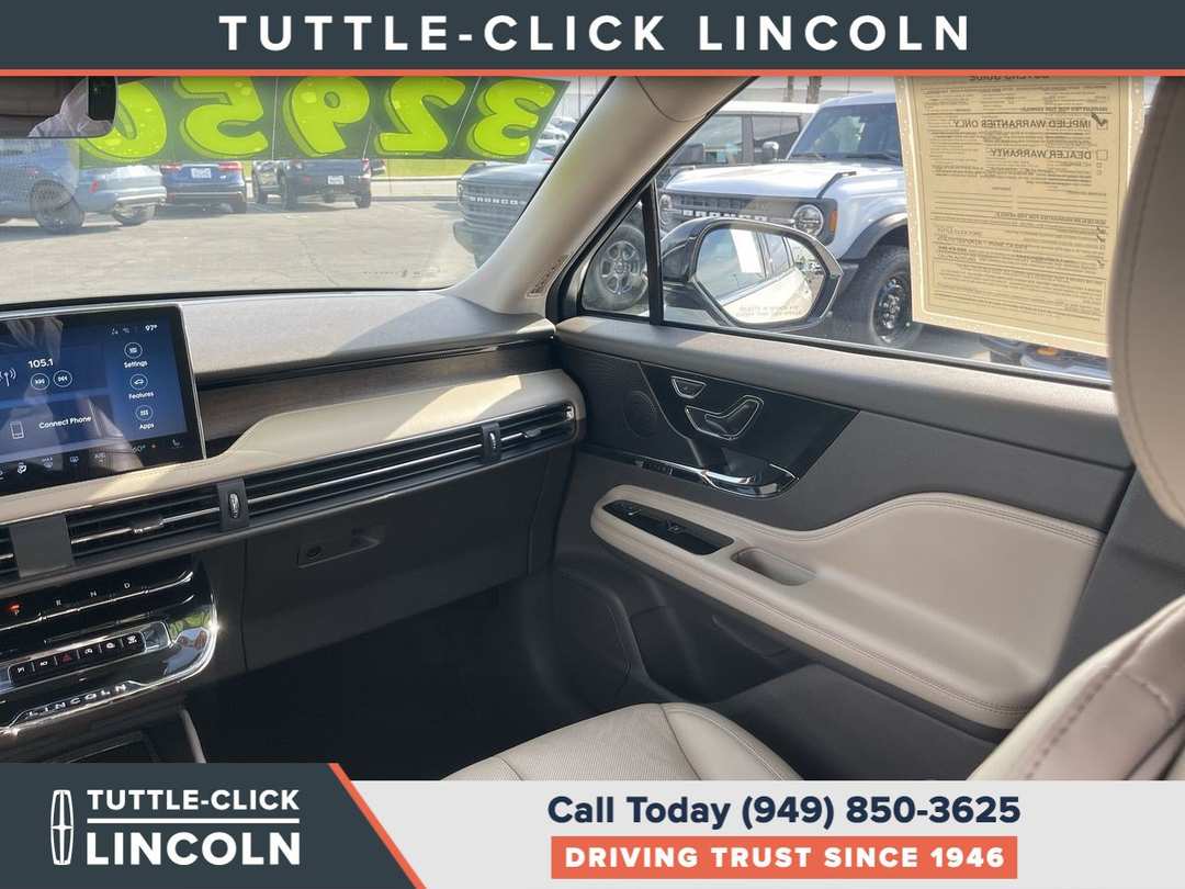2023 Lincoln Corsair Reserve - Image 3