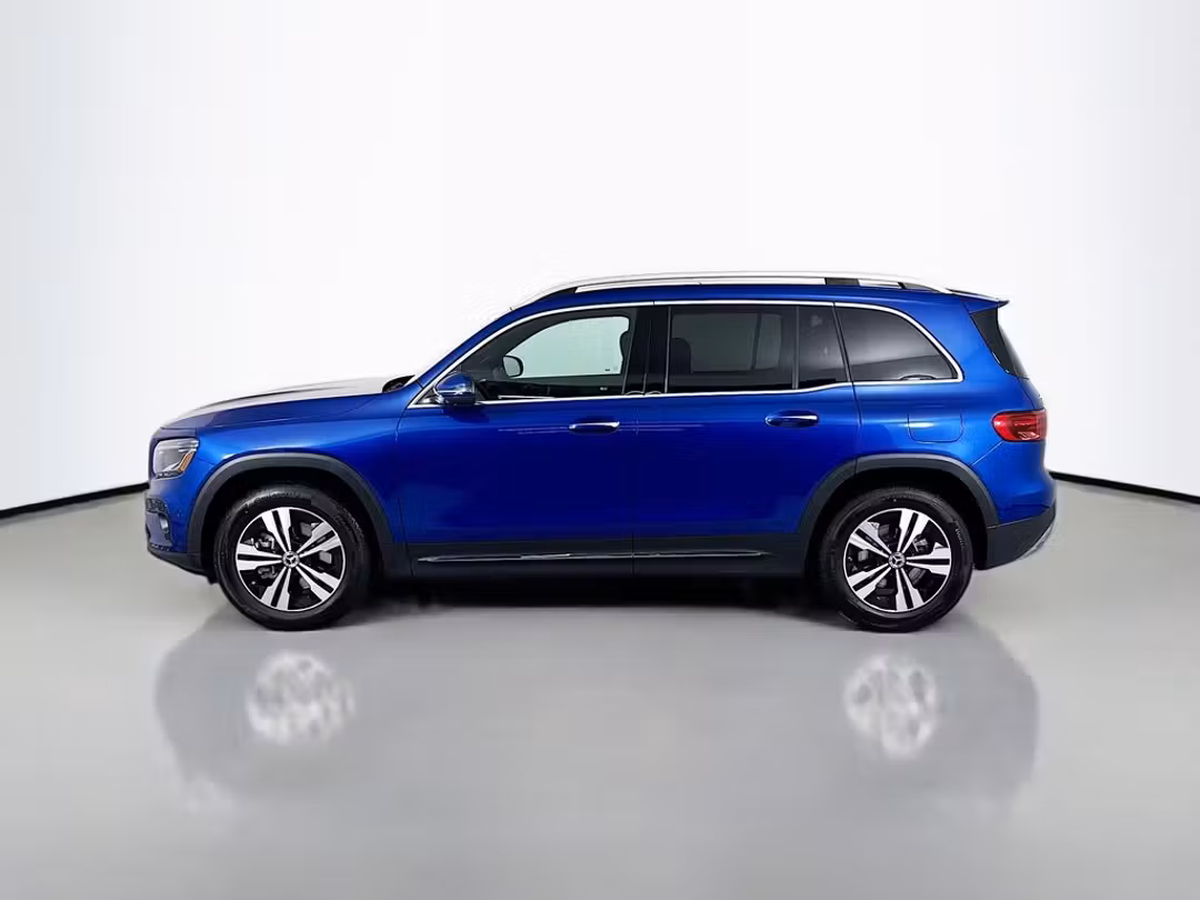 2026 Mercedes-Benz GLB GLB 250 - Image 2