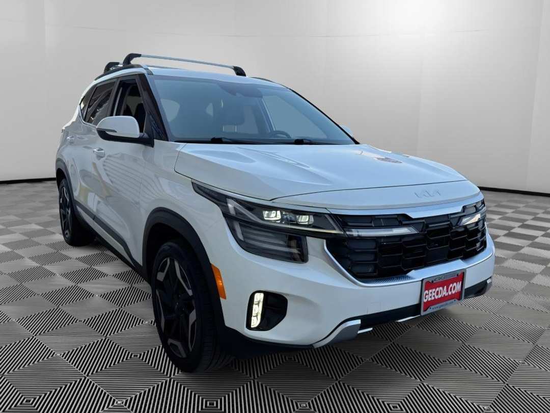 2024 Kia Seltos SX - Image 3