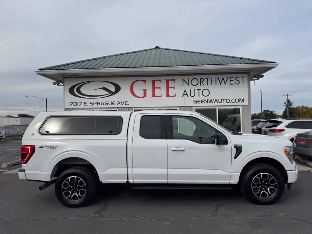 2022 Ford F-150 XLT - Image 2