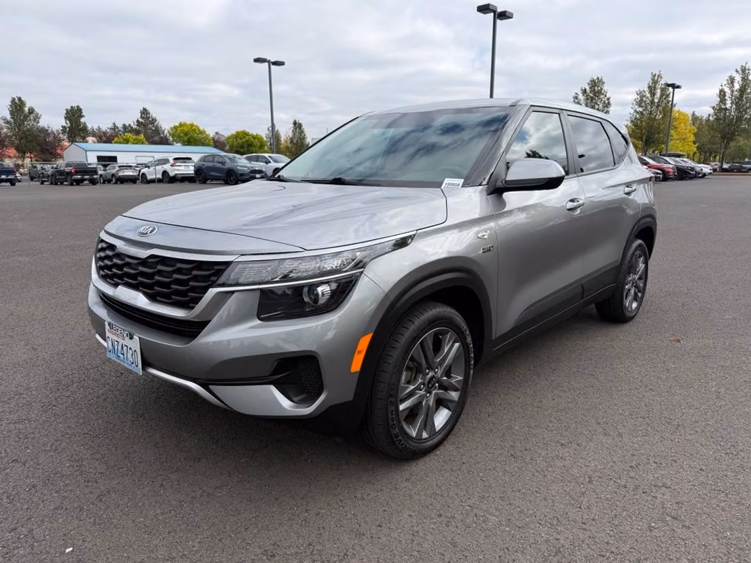 2021 Kia Seltos LX - Image 3