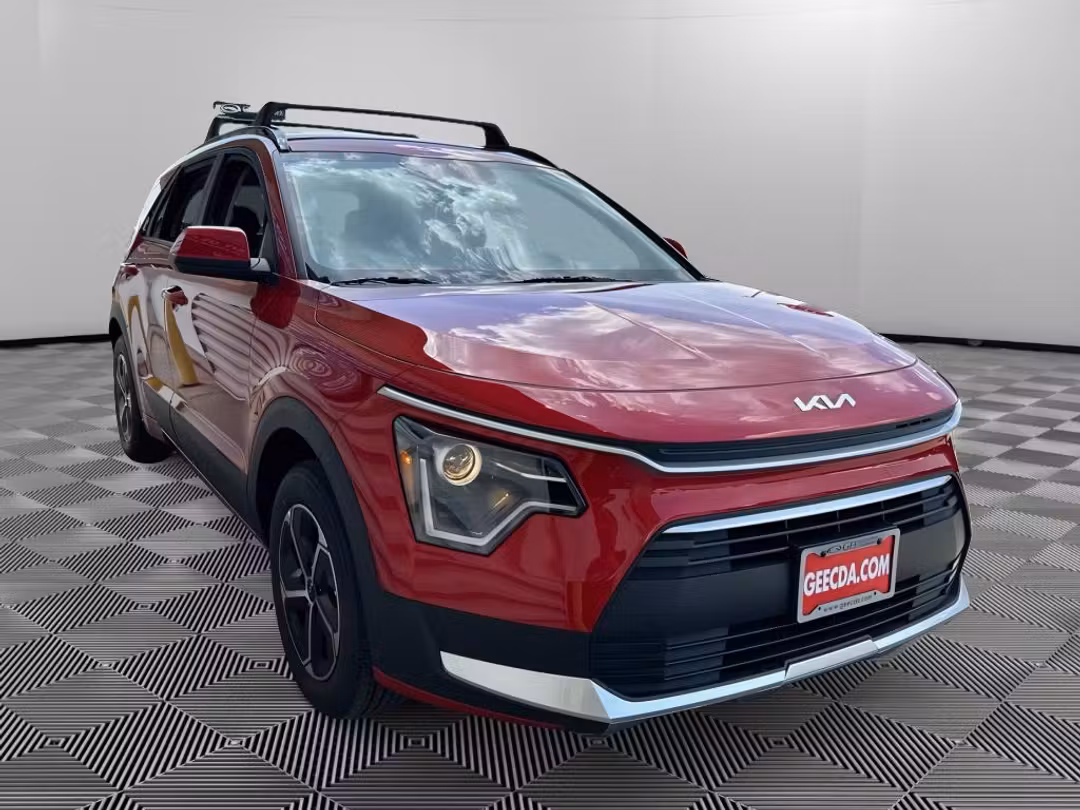 2026 Kia Niro LX - Image 3