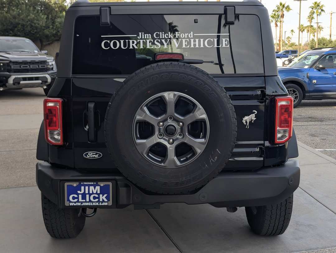 2026 Ford Bronco Big Bend - Image 3