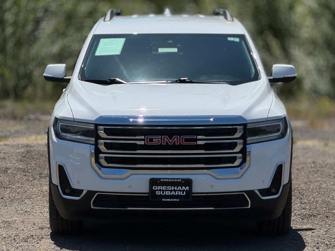 2023 GMC Acadia SLT - Image 2
