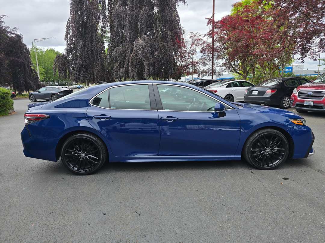2023 Toyota Camry XSE V6 - Image 3