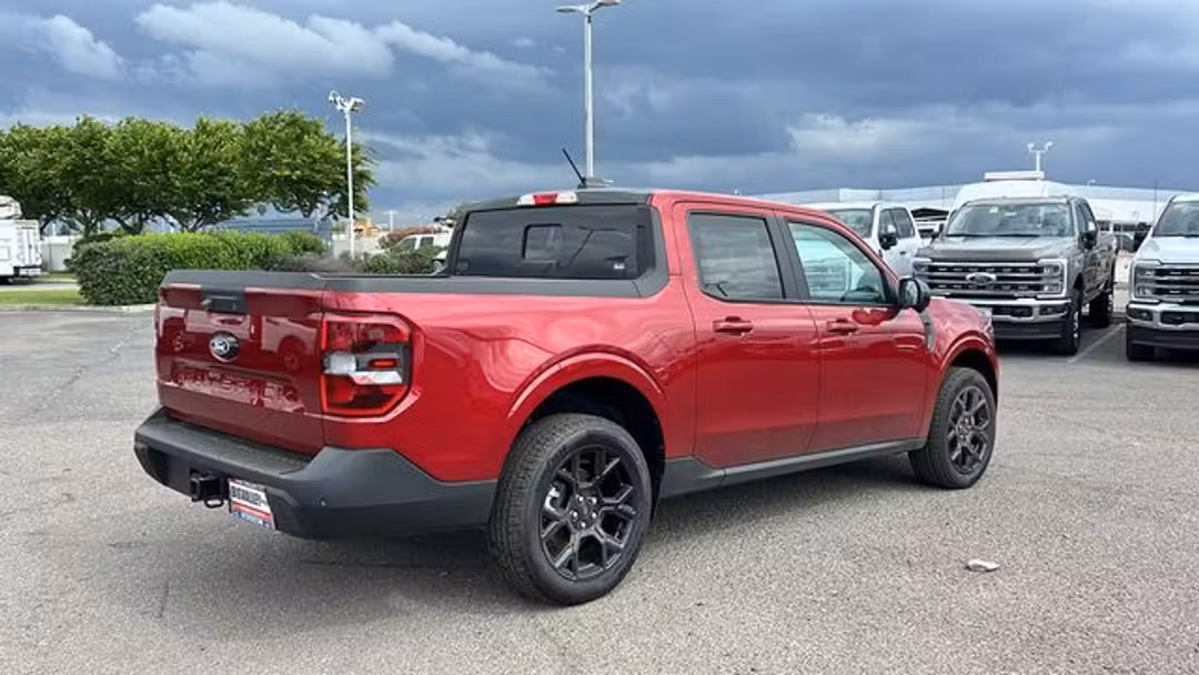 2026 Ford Maverick Lariat - Image 3