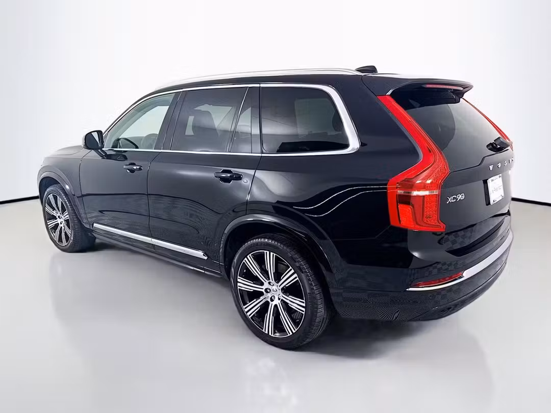 2023 Volvo Xc90 Ultimate - Image 3