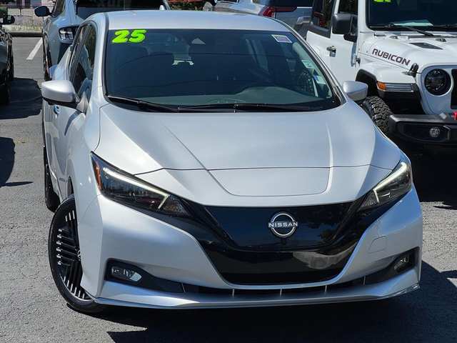 2025 Nissan LEAF SV Plus