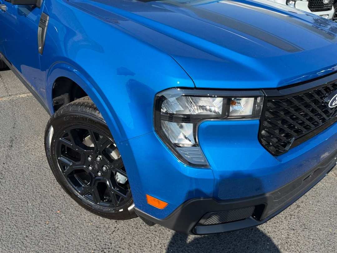 2026 Ford Maverick XLT - Image 2