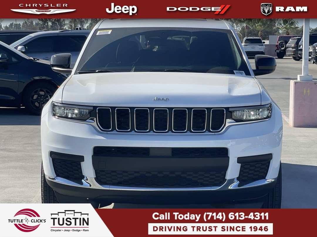 2026 Jeep Grand Cherokee L Laredo X - Image 2