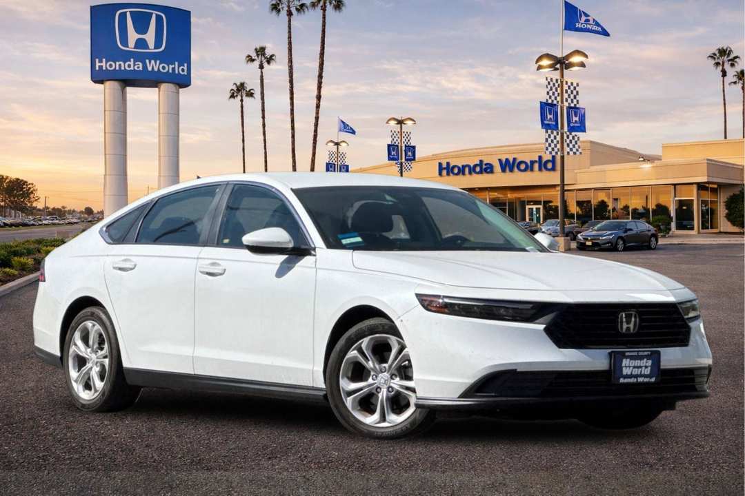 2023 Honda Accord LX - Image 2